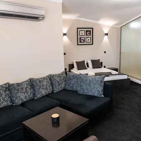 Hotell семеен олимп *